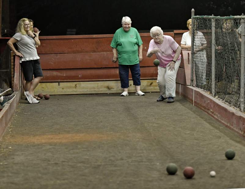 100856GTRLIVBocce02080118