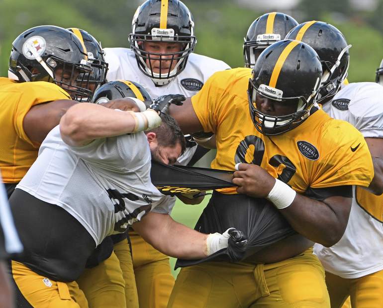 104248gtrsteelers19080318