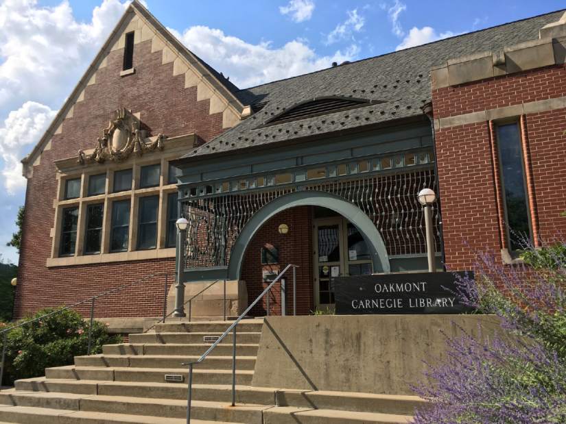 120313OakmontcarnegieLibrary