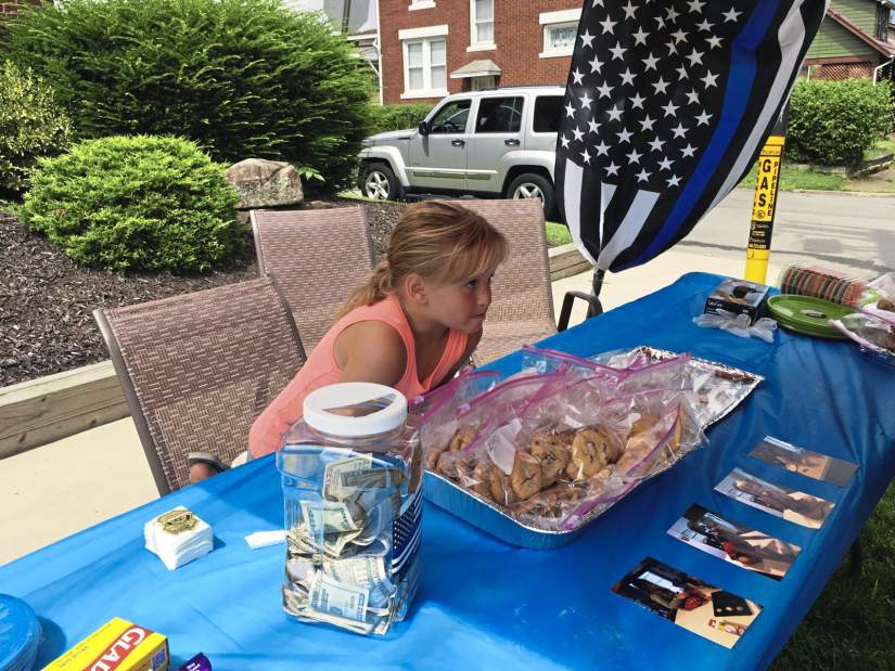 142189vndcookiestand1082018
