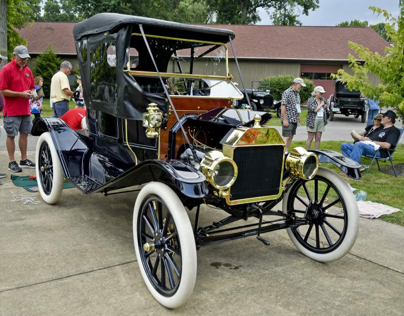 19417vndmodelTtour05071618 19417vndmodelTtour05071618