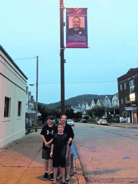 198658vndhomeetownheroes1082418