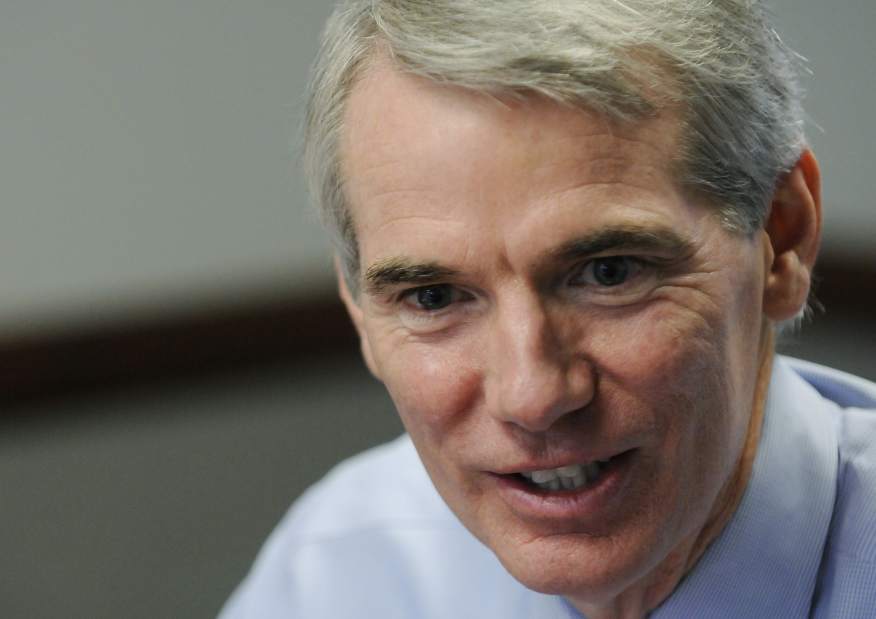 20130315T162323Z296636014TM4E93F0YDV01RTRMADP3USAPORTMANGAYMARRIAGE