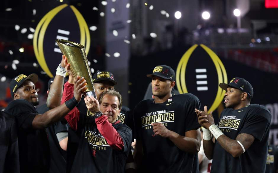 20160112T054158Z958951534NOCIDRTRMADP3NCAAFOOTBALLCFPNATIONALCHAMPIONSHIPALABAMAVSCLEMSON