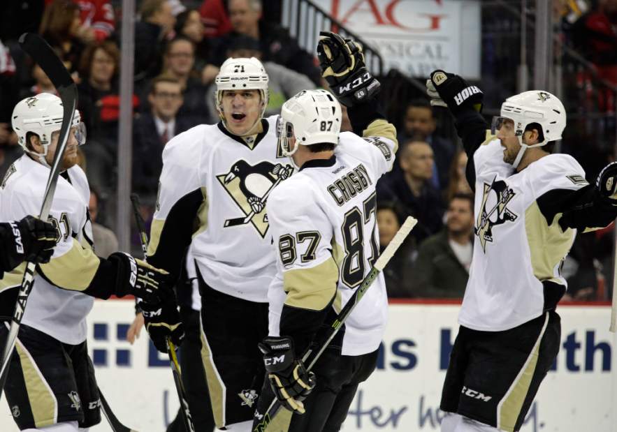 20160306T232625Z1359163552NOCIDRTRMADP3NHLPITTSBURGHPENGUINSATNEWJERSEYDEVILS