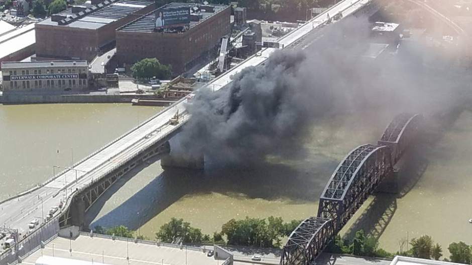 20160902librtybridgefire3