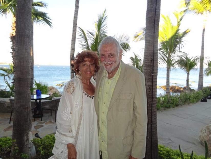 282136gtrTK50thnight01100418