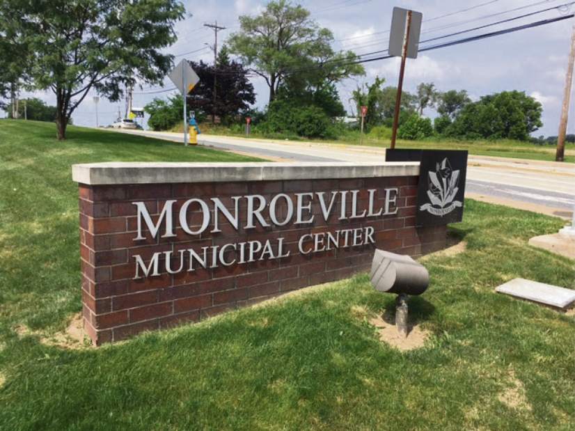 353690monroevillesign