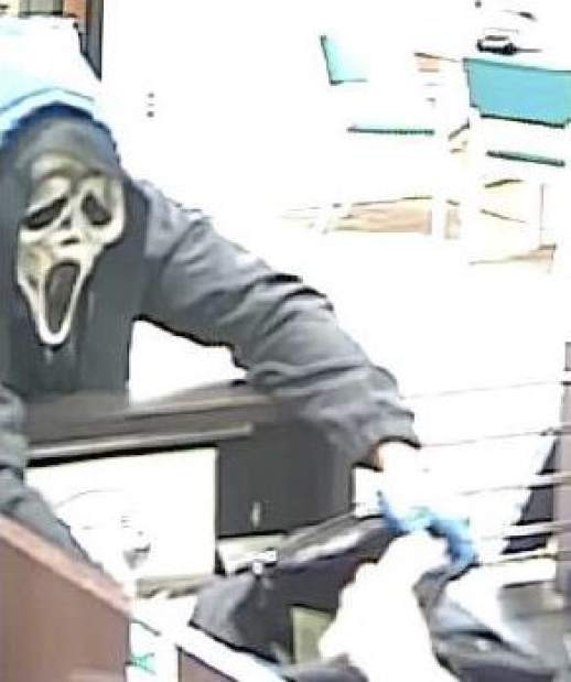 374676ptrscreamrob03102518