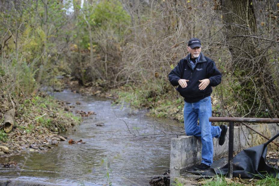 Slide 
													
													4