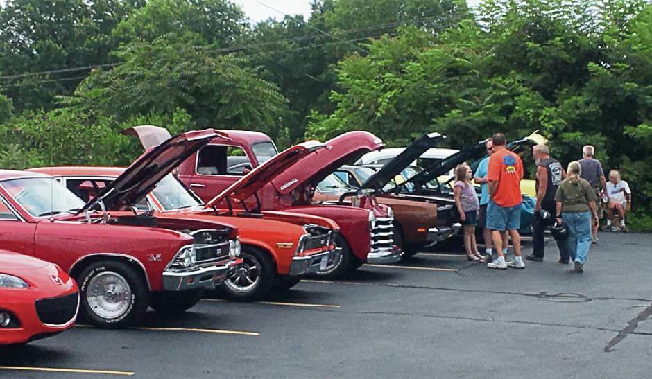 44288vndVFWCarShow072218