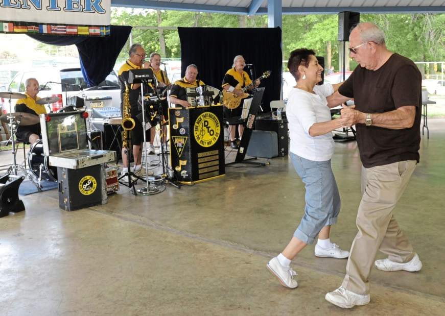 451852vndlivtady06111918