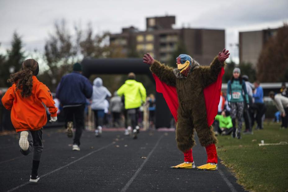 468066GTRLOTurkeyTrot1112318