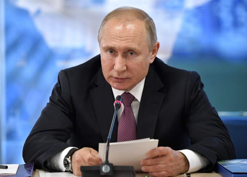 Slide 
													
													1