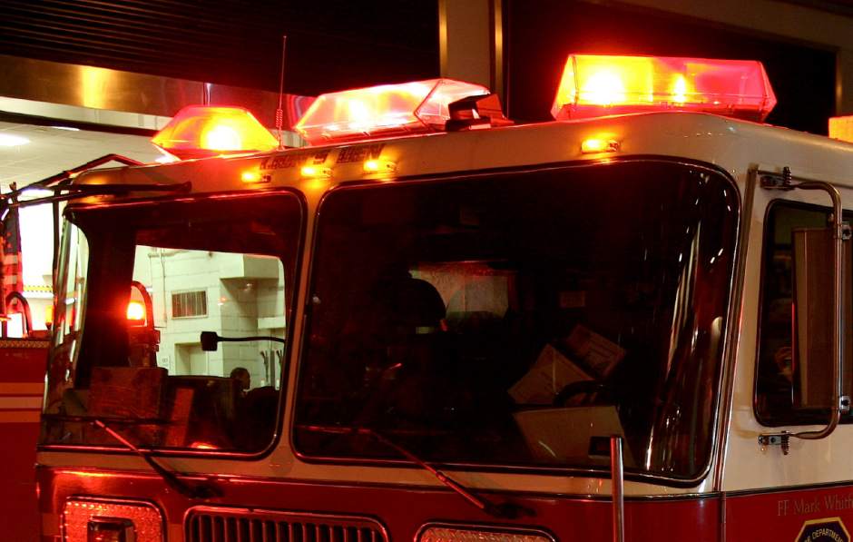487763webfiretruck3