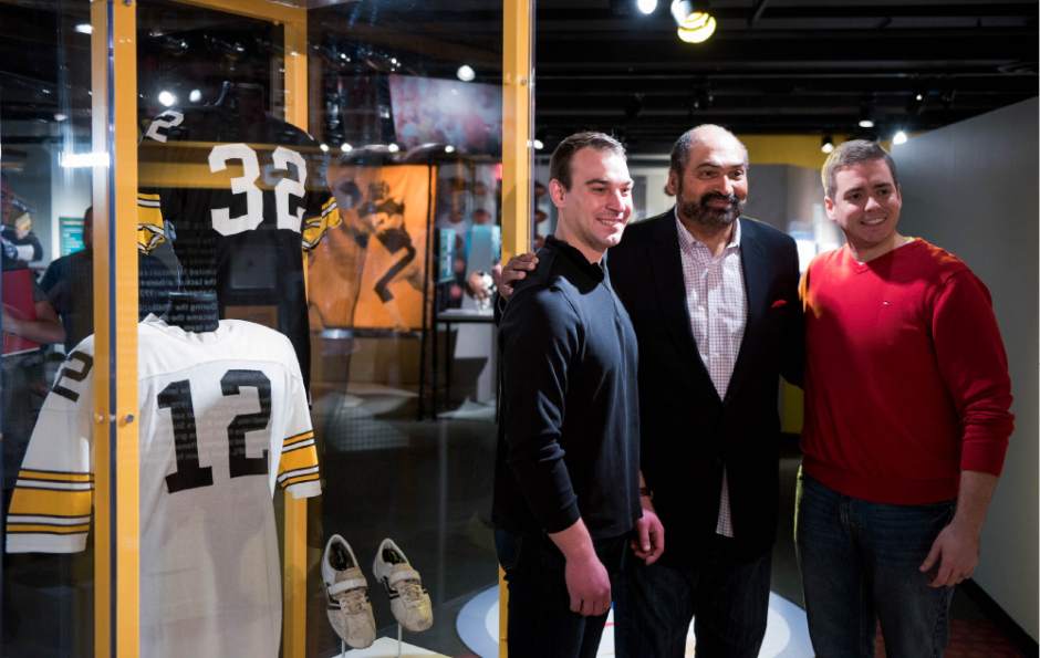 490709ptrsteelersjerseys01113018