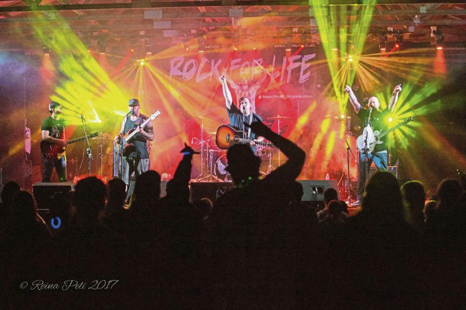 51197PhotoRockforLifeSlant617ReinaPeli