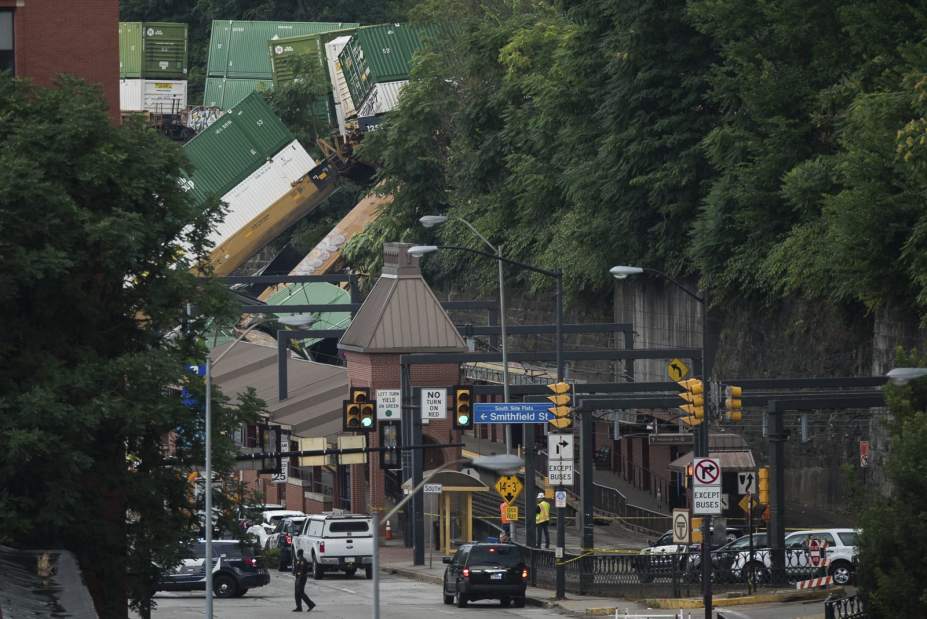 98832ptrtrain01080618