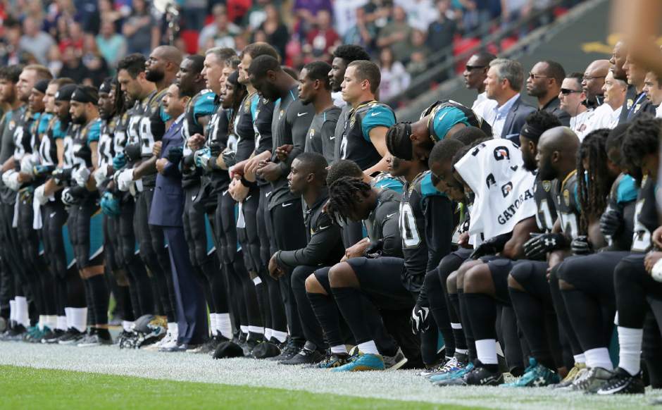 APTOPIXRavensJaguarsFootball42541jpg01741