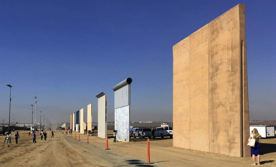 BorderWall26890jpg3c8d4