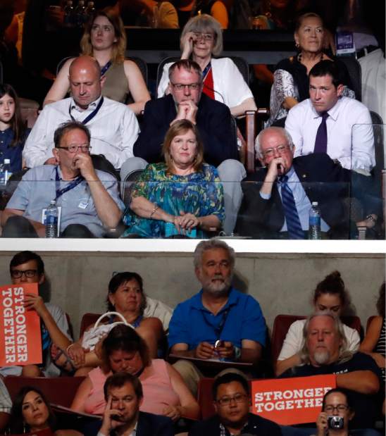 DEM2016ConventionJPEGa22db DEM2016ConventionJPEGa22db