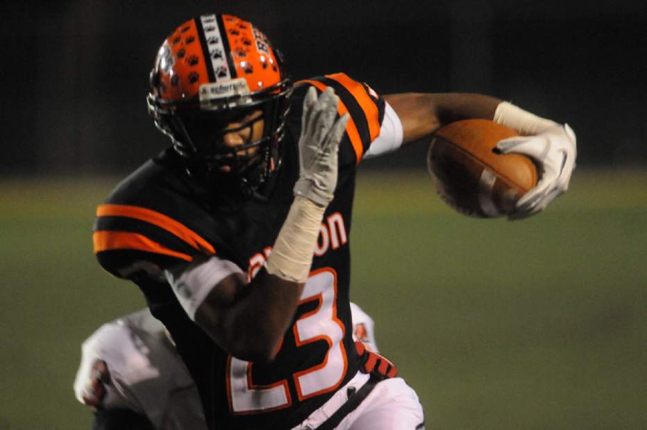 DNClairFrazier1110312