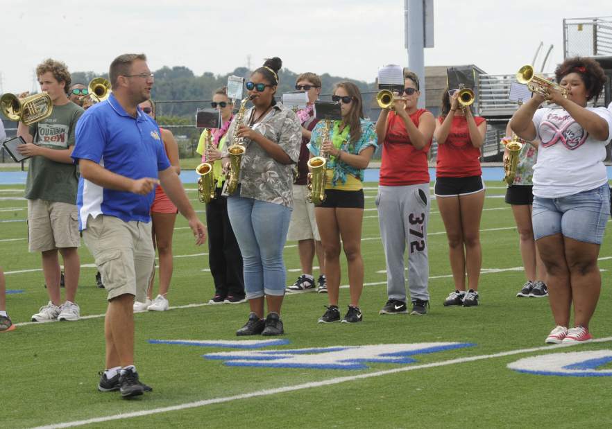 Slide 
													
													3