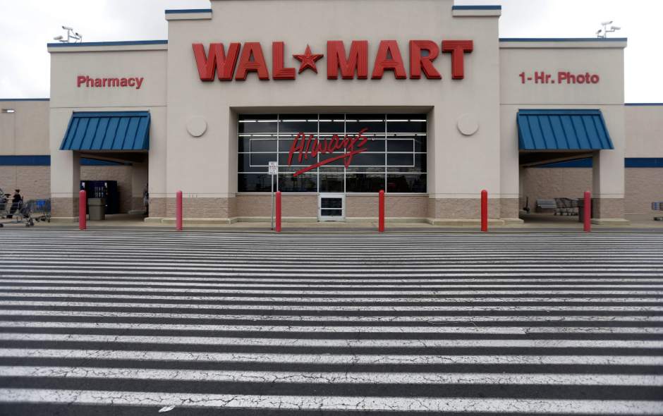 EarnsWalMartJPEG0548f