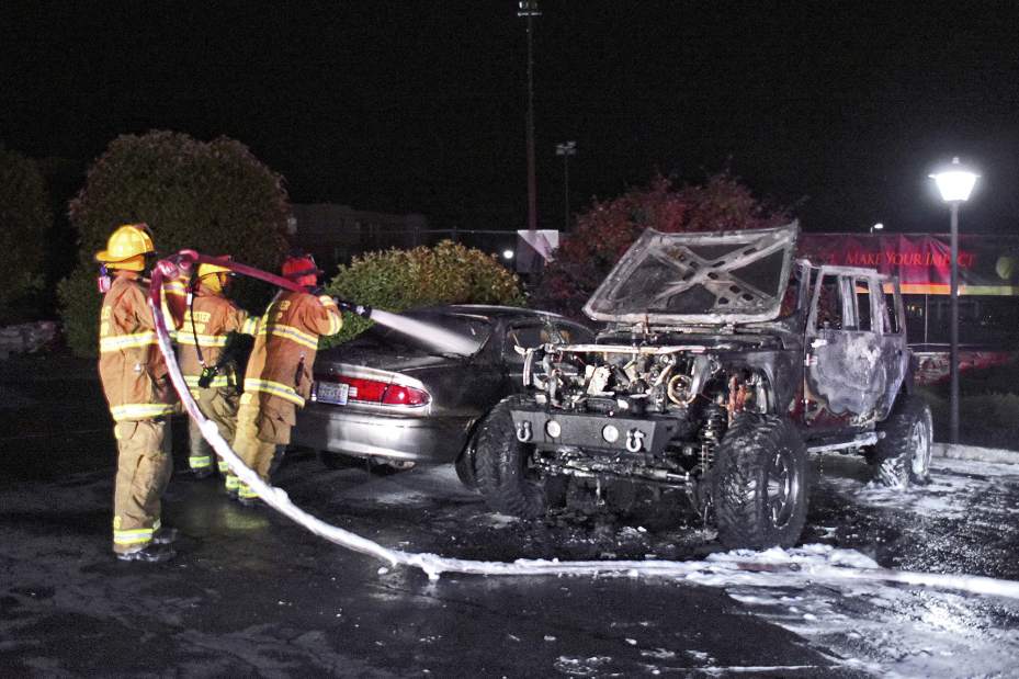 ElectricalMalfunctionCarsDestroyed44038jpg77c04