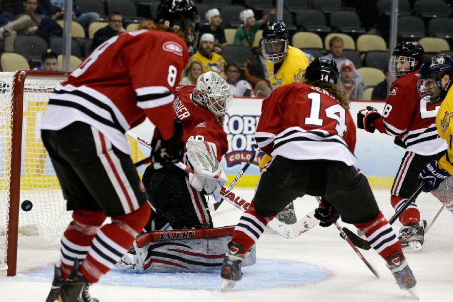 FrozenFourQuinnipiacStCloudStateHockeyJPEG020cb