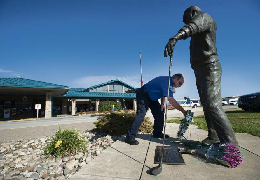 Slide 
													
													1