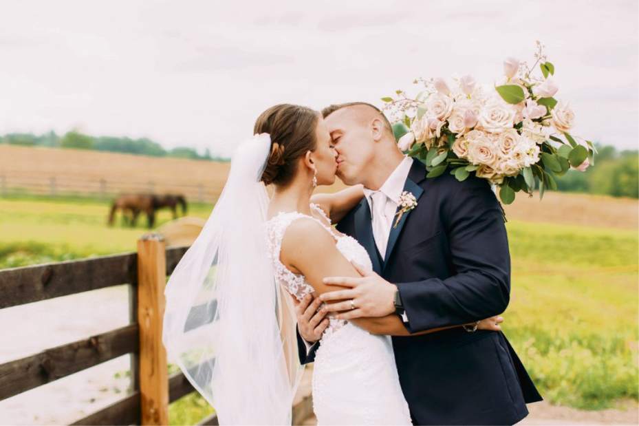 GTRLIVLINGROW2070917