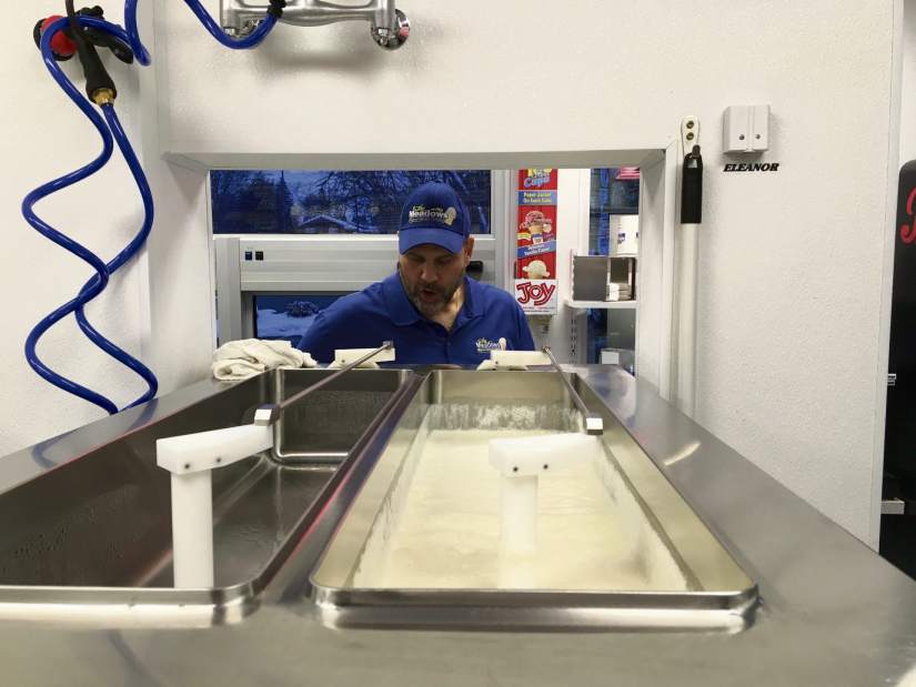 GTRLIVMEADOWS2012018