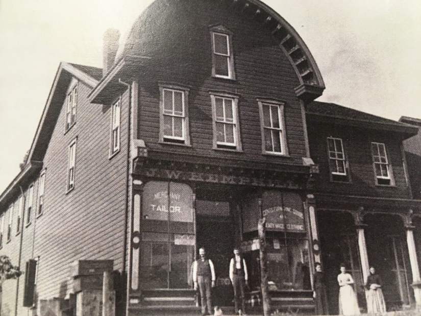 GTRLIVWHOKNEWHEMPHILLORIGINAL121617