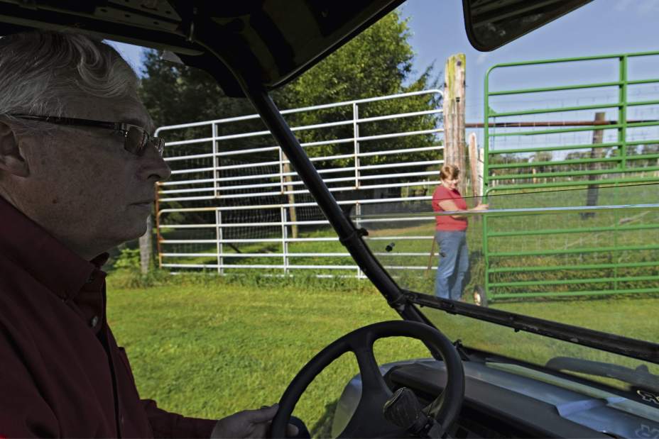 GTRLivElkFarm40902171