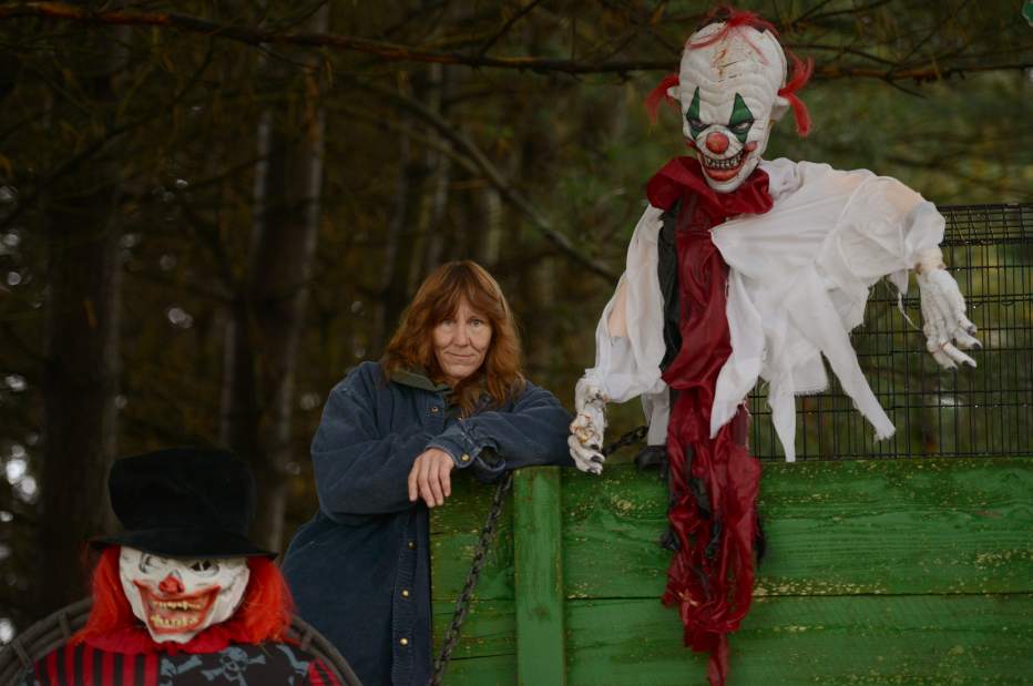 Slide 
													
													4