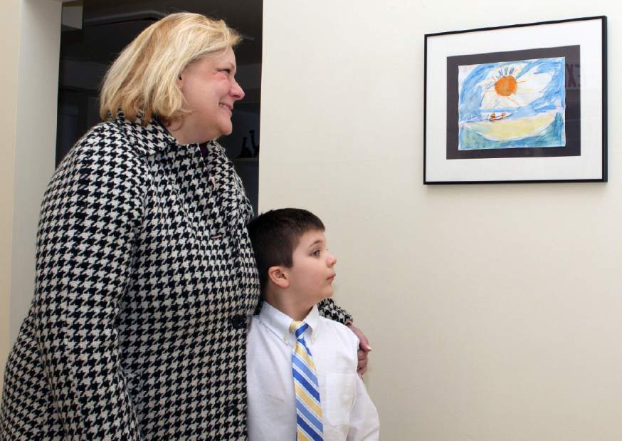 Slide 
													
													1