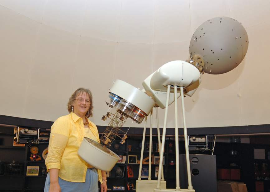 Slide 
													
													1