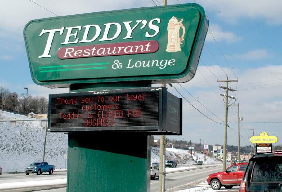 NSTeddysCloses1020515 NSTeddysCloses1020515