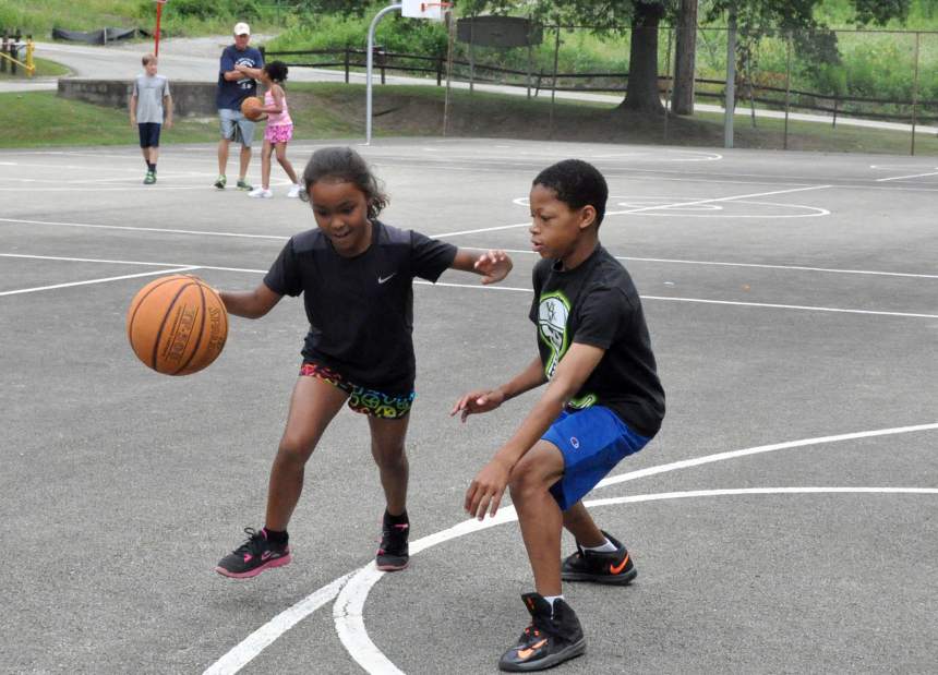 PALTELObasketball6081315 PALTELObasketball6081315