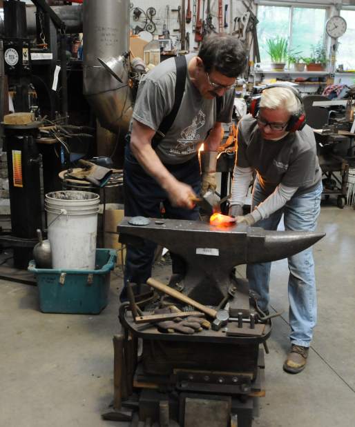 PTRBLACKSMITH12042813
