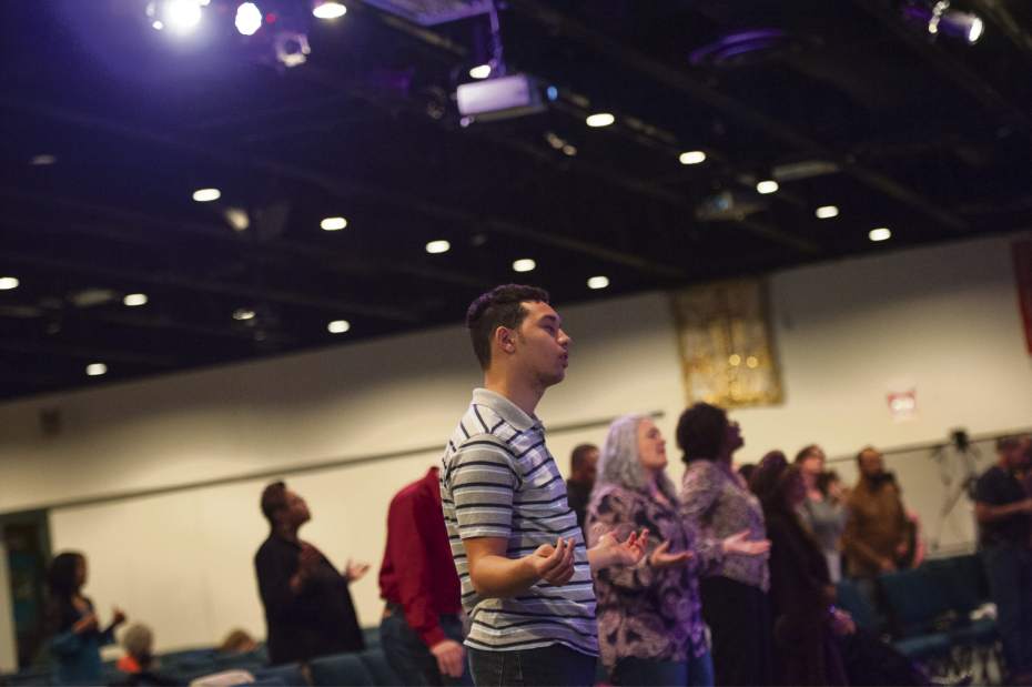 PTRCHURCHCASUAL2032716