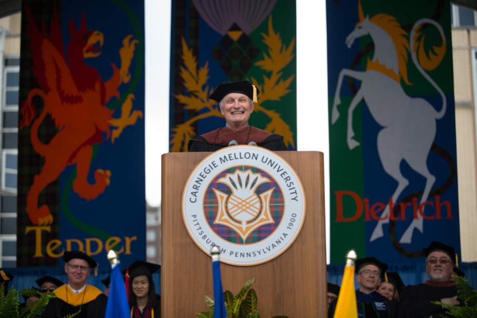 PTRCMUCOMMENCE1051815