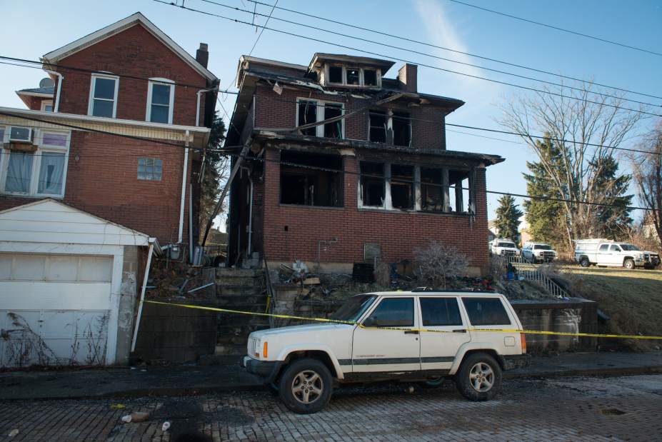 PTRDUQUESNEFIRE02123114