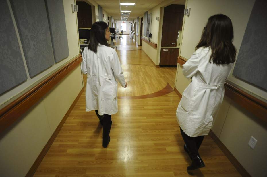 PTRDYINGFELLOWSHIP7041216