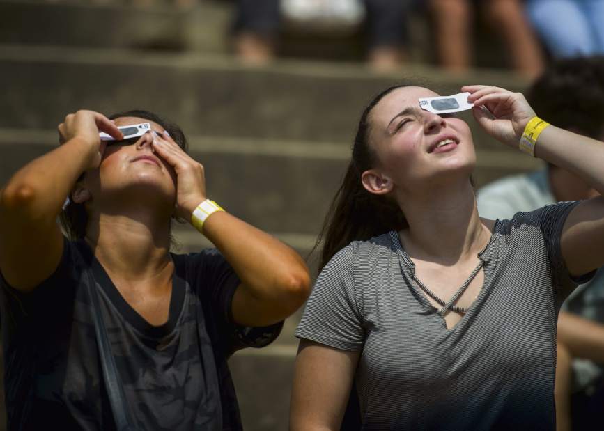 Slide 
													
													20