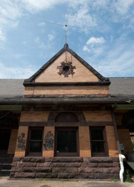 Slide 
													
													2