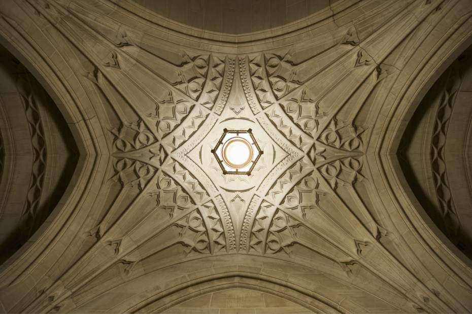PTRLIVARCHITECTURE15032716