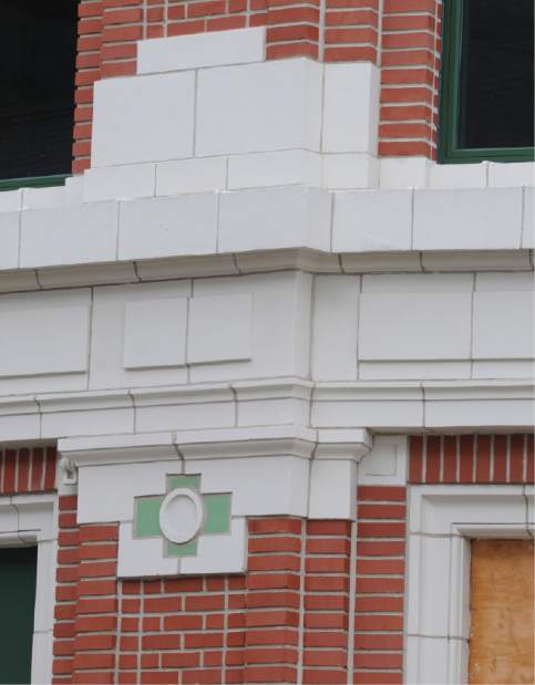 PTRLIVARCHITECTURE3101412