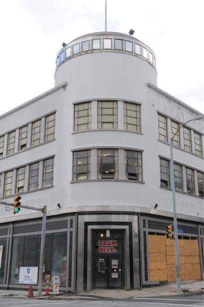 PTRLIVARCHITECTURE6101412